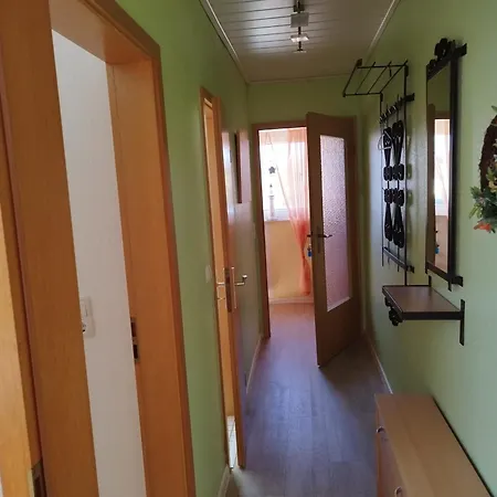 Appartement Haus Sandra 8 Im 1stock, Box -betten, Terrasse Mit Strandkorb *